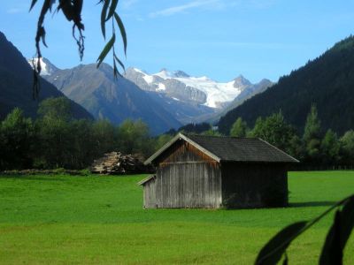 001-Blick in die Stubaier Alpen